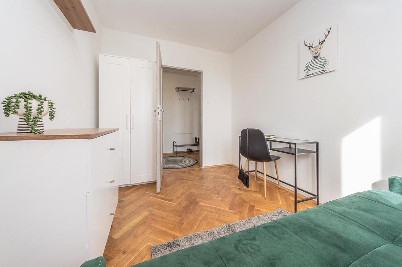 Glow Apartments, Apartament Kolobrzeska Gdańsk Extérieur photo