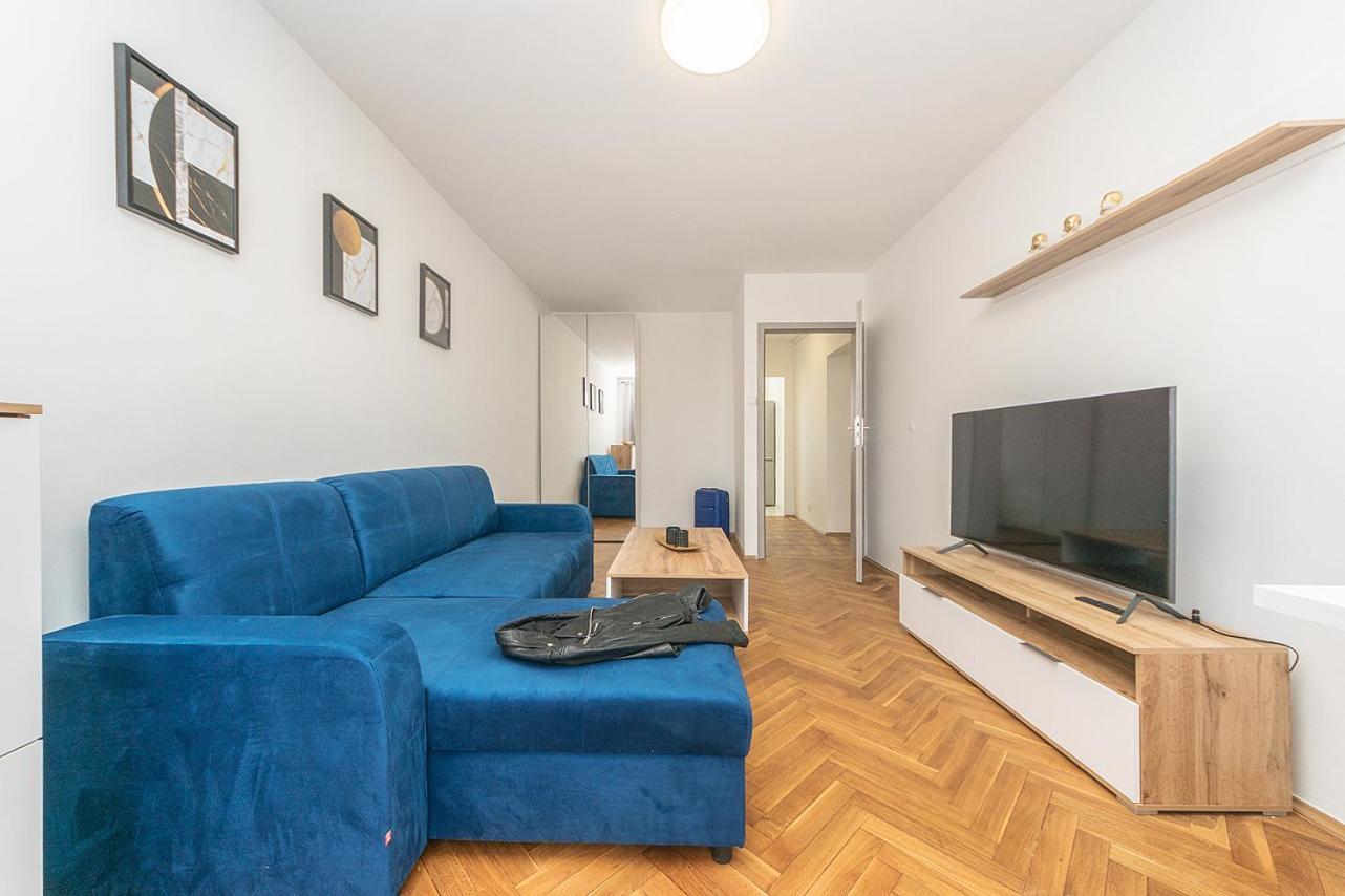 Glow Apartments, Apartament Kolobrzeska Gdańsk Extérieur photo